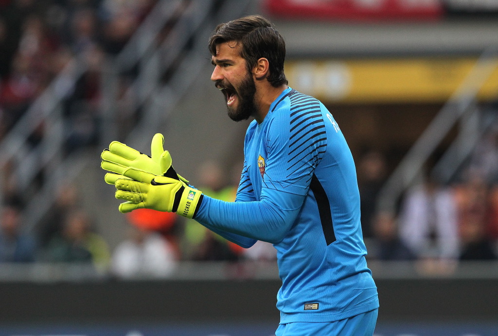 Roma, Alisson: “Voglio vincere lo Scudetto e il Mondiale per mia figlia”