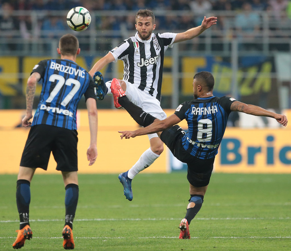 Inter-Juventus 2-3: i bianconeri in rimonta conservano il primato
