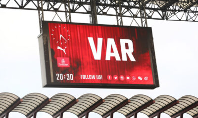 var tutti contro