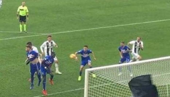 Una foto conferma: se c&#8217;era il rigore per la Samp c&#8217;era anche quello per la Juve