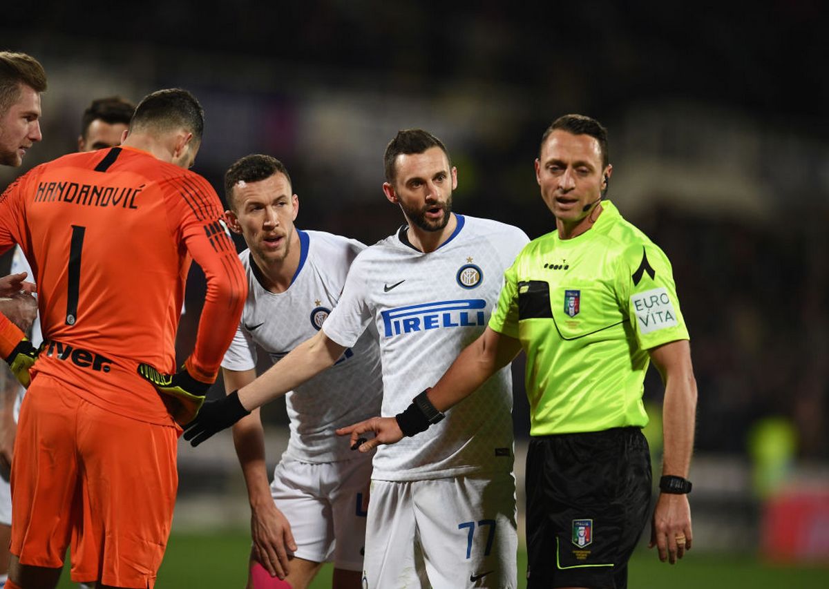 arbitro abisso fiorentina inter