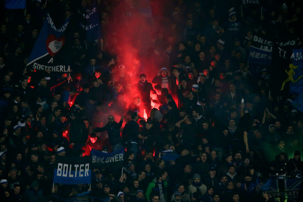 atalanta tifosi poliziotti