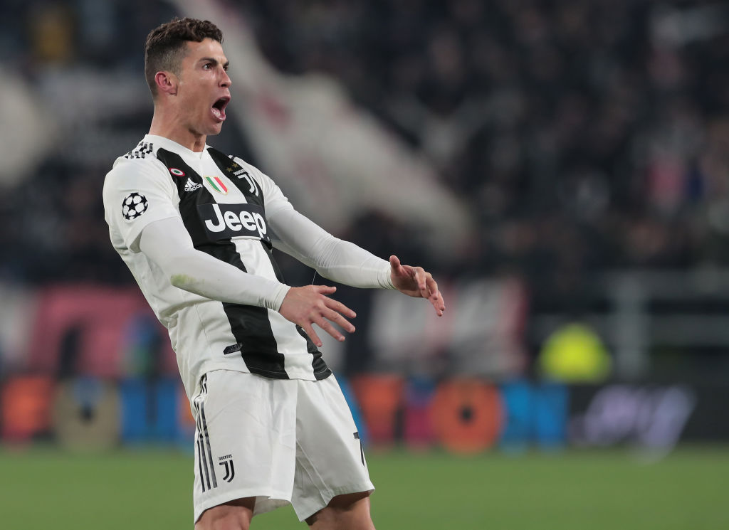 Cristiano Ronaldo, la Uefa ha aperto un&#8217;inchiesta per il gestaccio &#8216;alla Simeone&#8217;