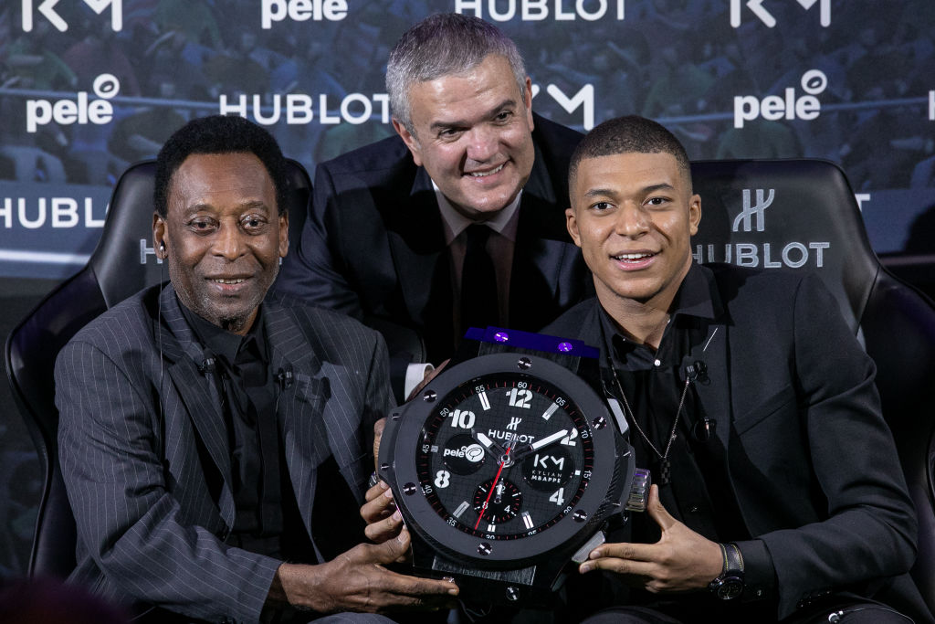 Pelé ricoverato d’urgenza dopo evento con Mbappé