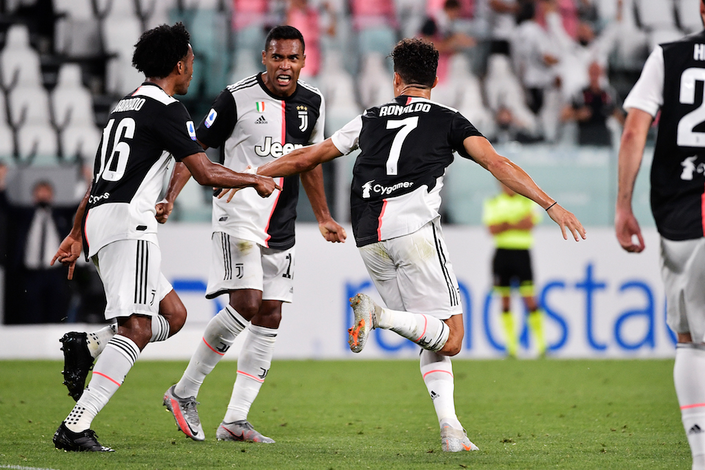 Juventus campione d'Italia 2019-2020. Battuta la Samp 2-0