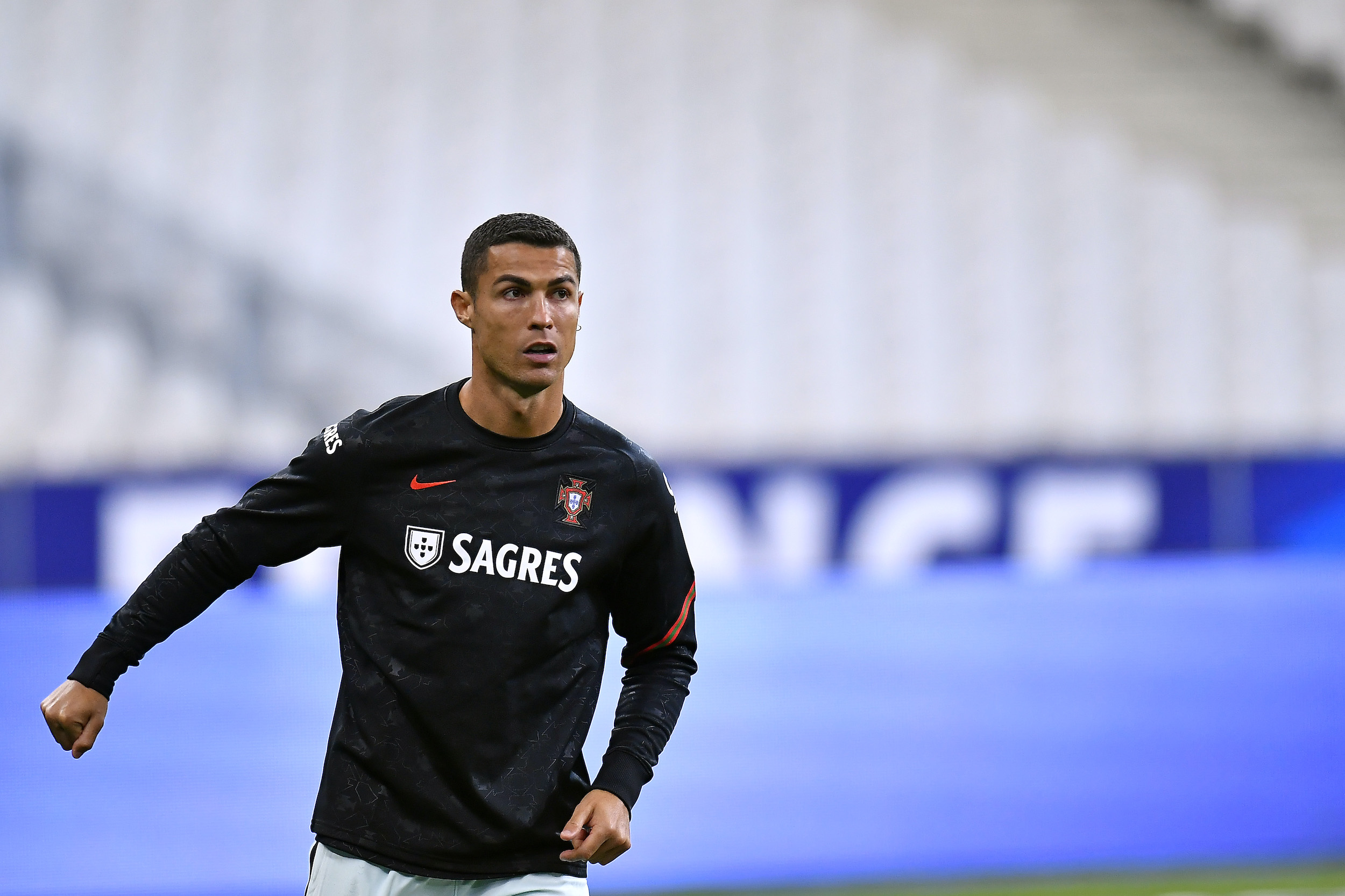 Ronaldo positivo covid