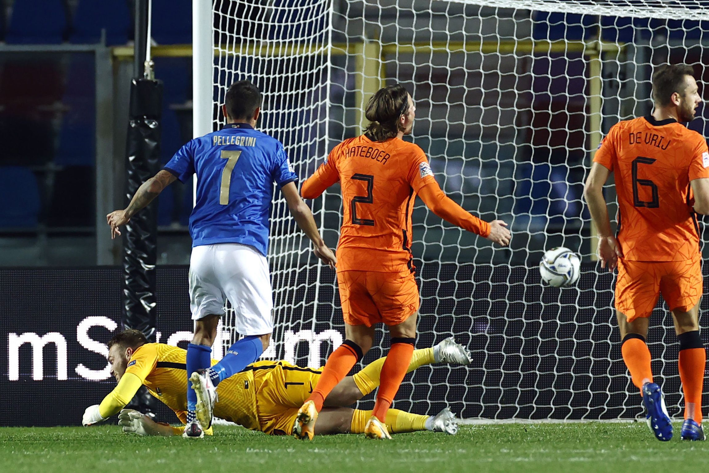 Nations League, Italia-Olanda 1-1, Van de Beek risponde a Pellegrini