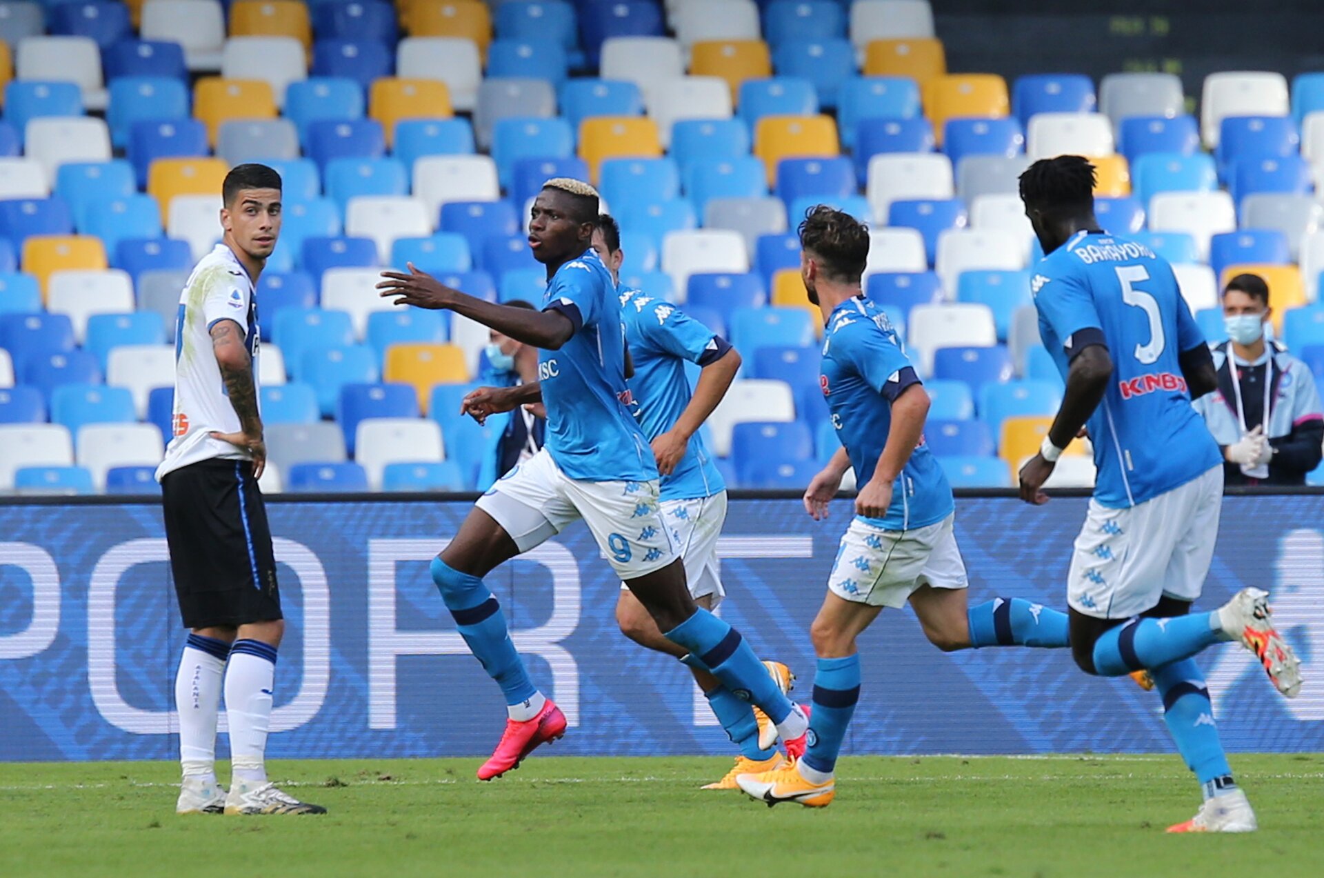 Serie A, Juve fermata a Crotone. Il Napoli travolge l’Atalanta, Samp-Lazio 3-0