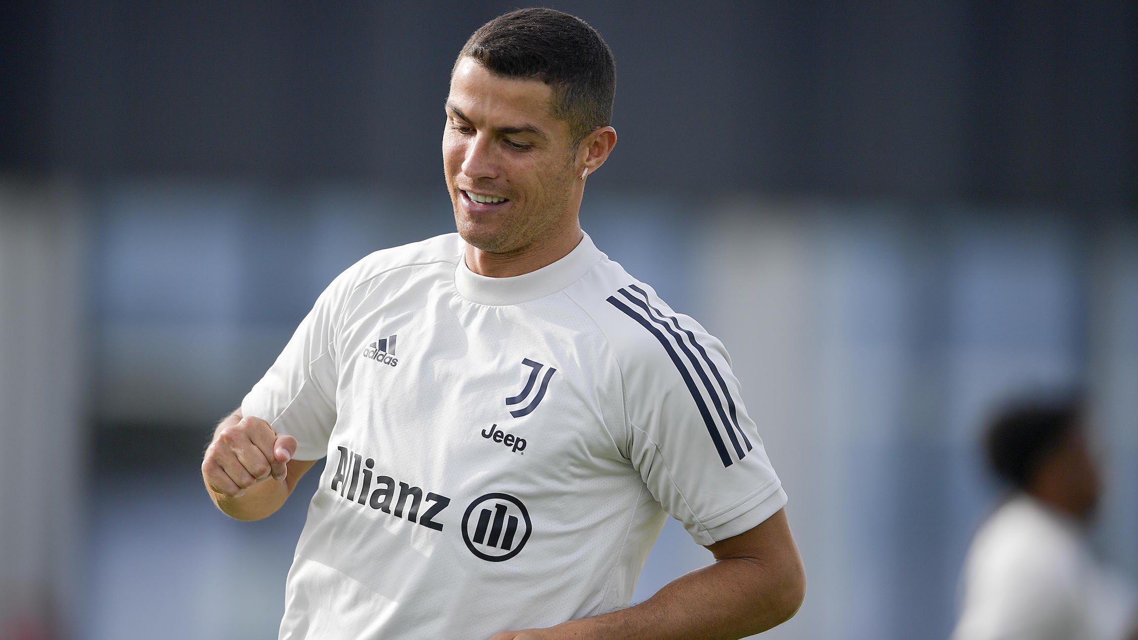 Cristiano Ronaldo positivo