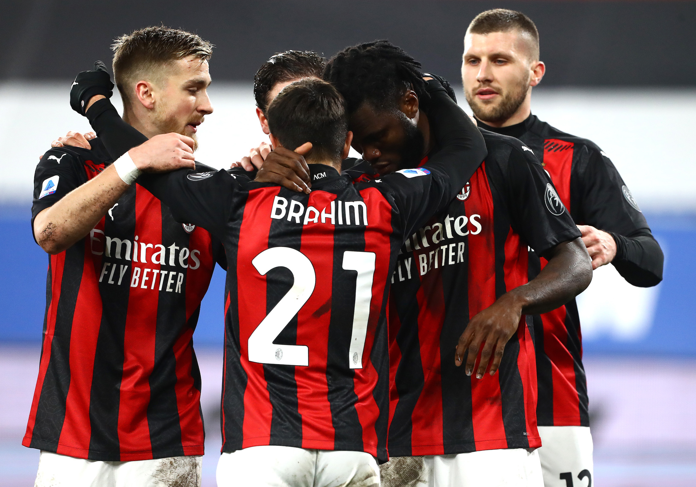 Serie A, risultati 10a giornata: Samp-Milan 1-2, poker del Napoli a Crotone