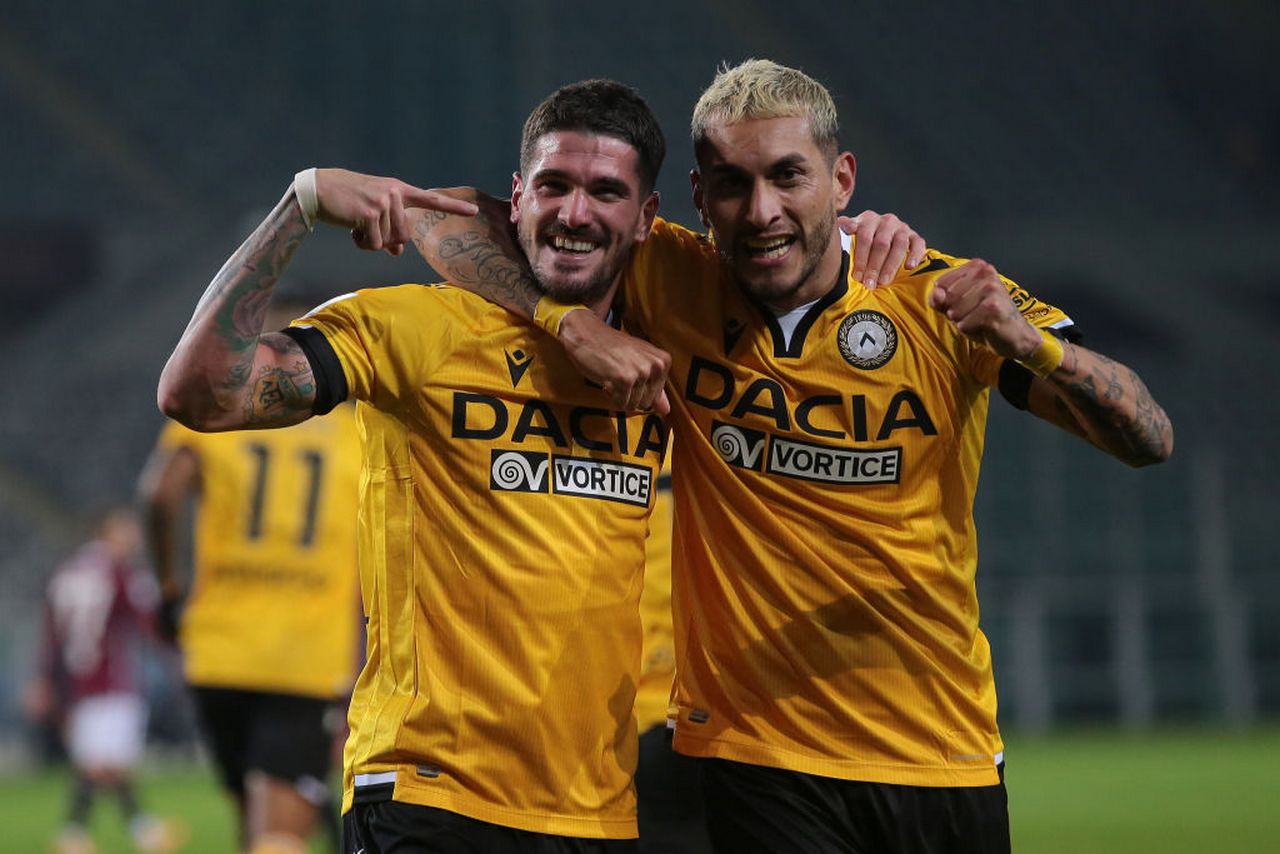 Serie A, anticipi 11a giornata: vincono Crotone e Udinese, cade la Lazio