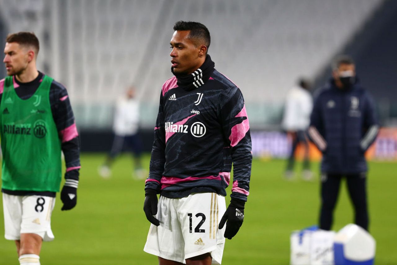 Juventus: Alex Sandro positivo al Covid