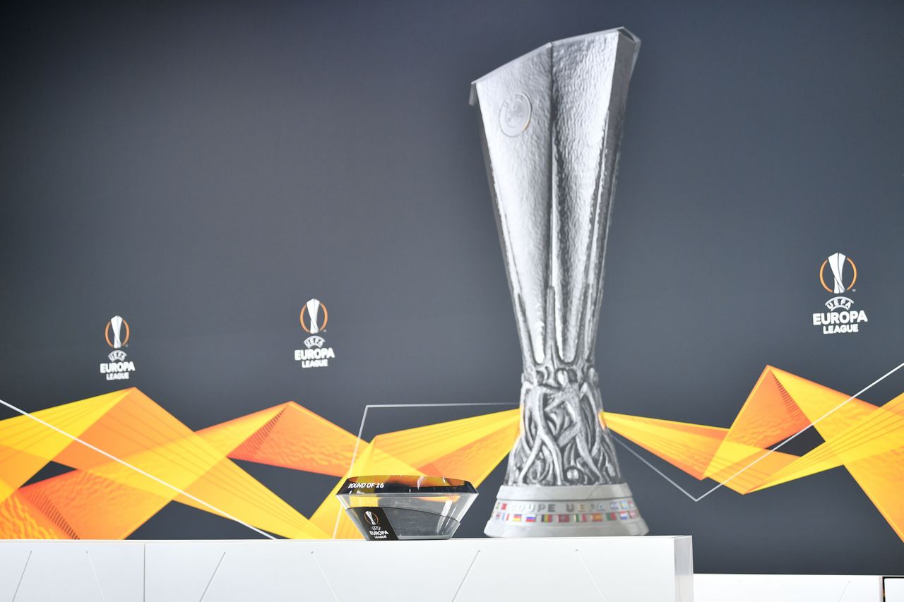 Europa League: agli ottavi Roma-Shakhtar e Manchester United-Milan