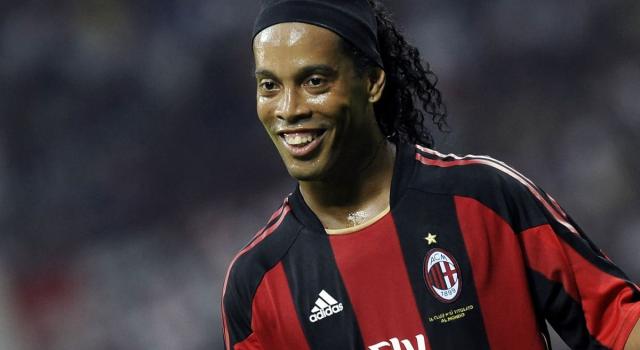 Ronaldinho: &#8220;Maldini per me è il miglior difensore al mondo&#8221;