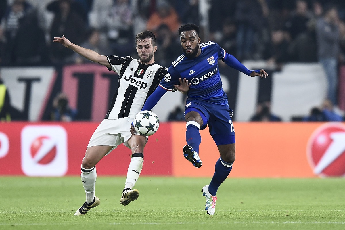 Miralem Pjanic Alexandre Lacazette