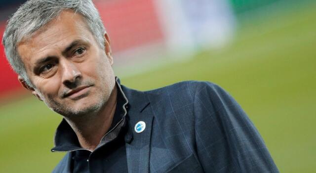 Mourinho recrimina: “Il primo goal dell’Inter era un fuorigioco facile da vedere”