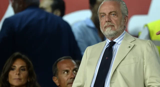 De Laurentiis: “Non sfigurato contro l’Inter, ai tifosi dico che il Napoli sta tornando, non commento l’arbitraggio”