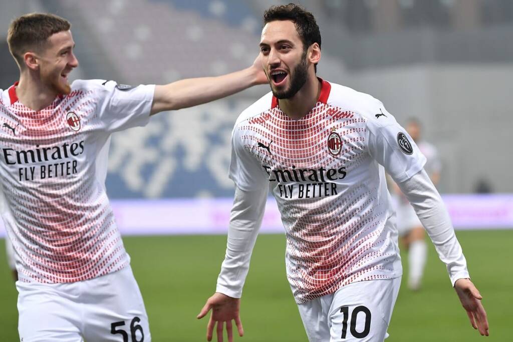 Hakan Calhanoglu