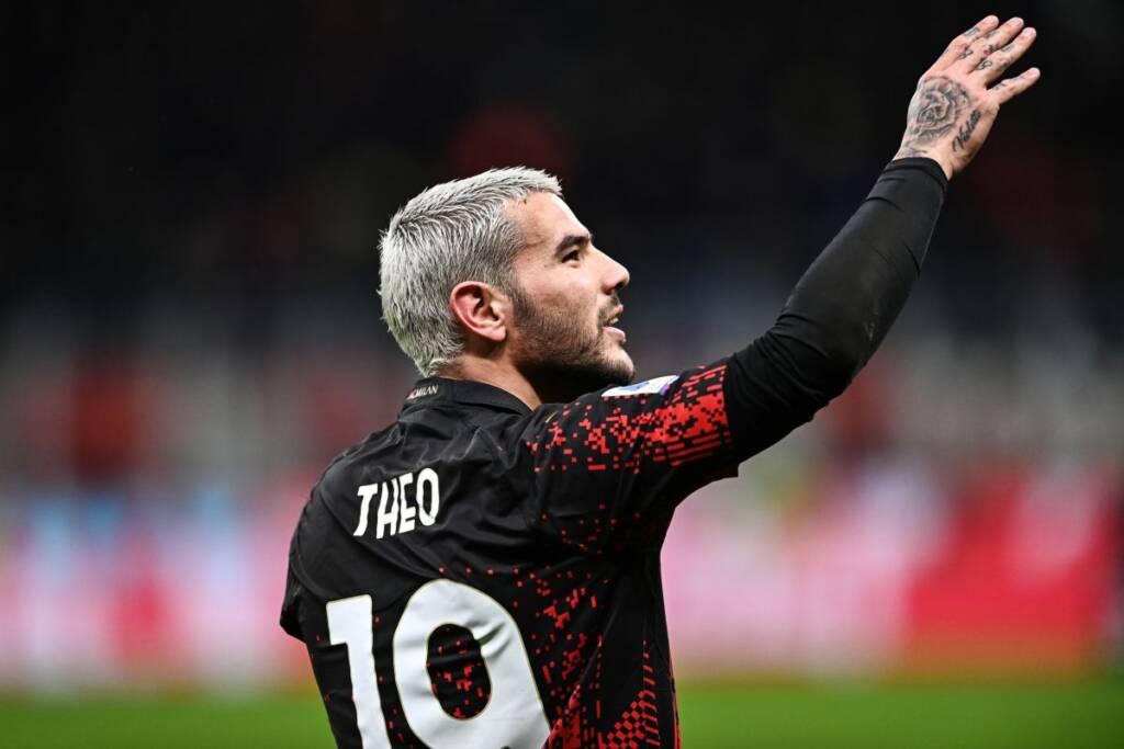 esultanza gol Theo Hernandez