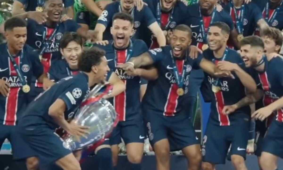 PSG festeggia con la Champions