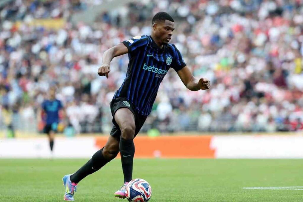 Denzel Dumfries