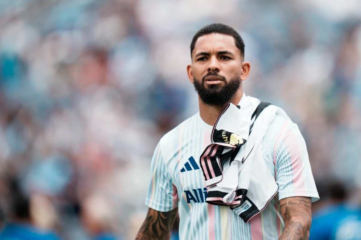 Juve cessione Douglas Luiz