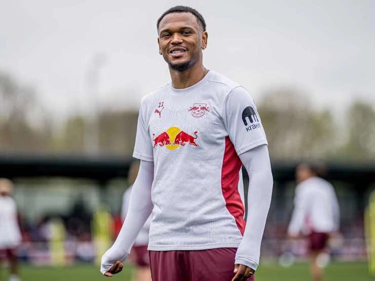 Loïs Openda Juve
