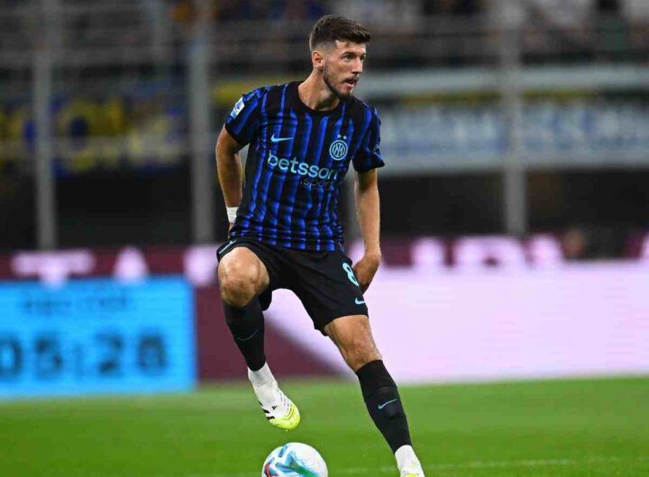 Curva Nord Inter protesta