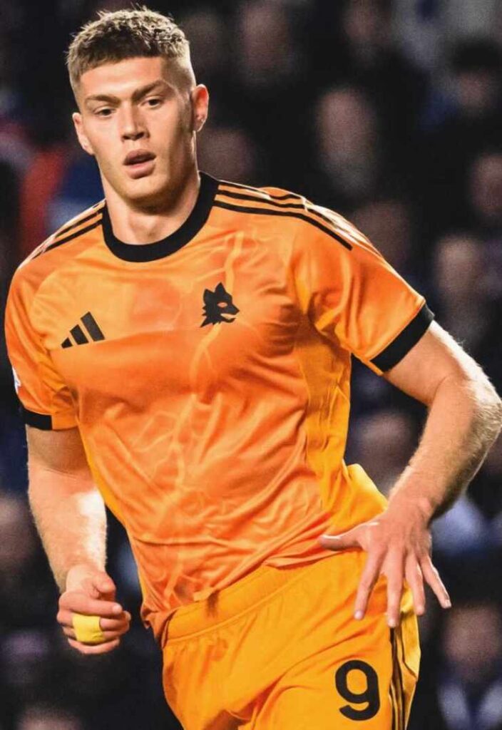 Dovbyk Milan Dovbyk Leao