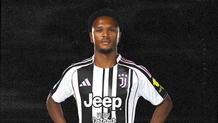 Lois Openda Juve