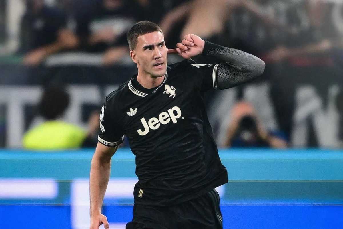 Comolli annuncio Vlahovic