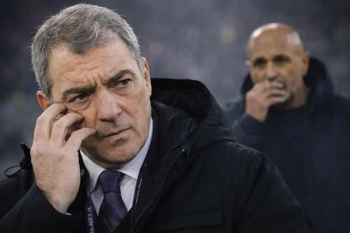 Comolli e Spalletti osservano con faccia dubbiosa